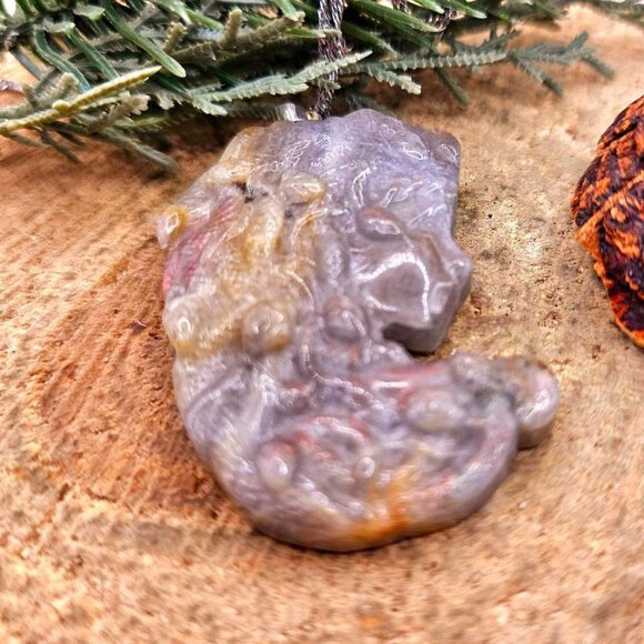 Nature Labradorite Carved Flashy Medusa Big Pendant Necklace - Picture 2 of 10